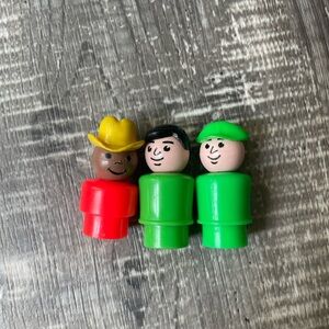 Vintage Little people  Toy Figures Set - Red and Green